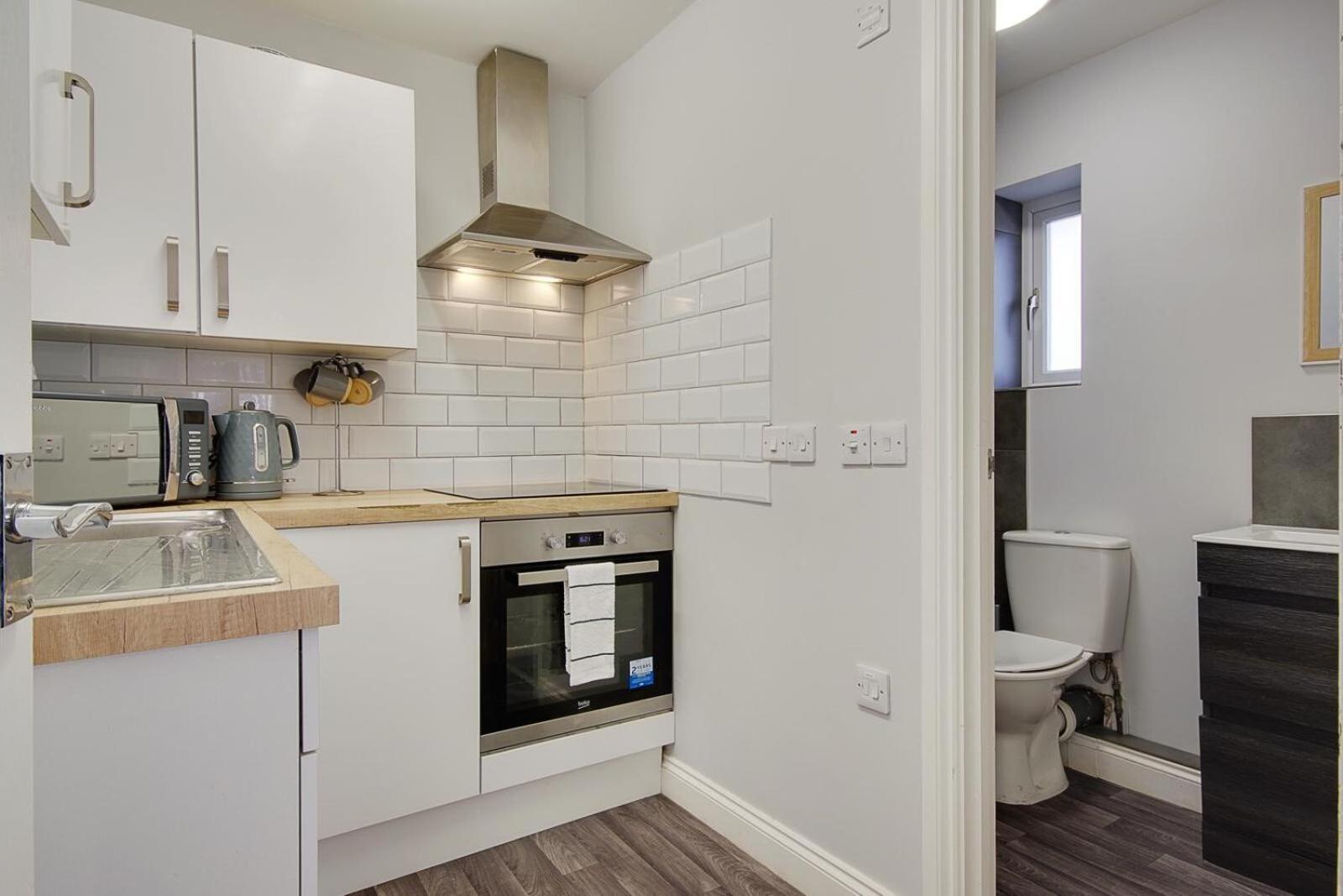 Ashley Road Apartments Пул Экстерьер фото