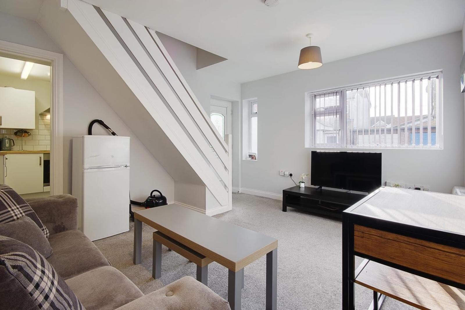Ashley Road Apartments Пул Экстерьер фото